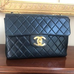 Chanel Vintage Jumbo Classic Single Flap 30 cm